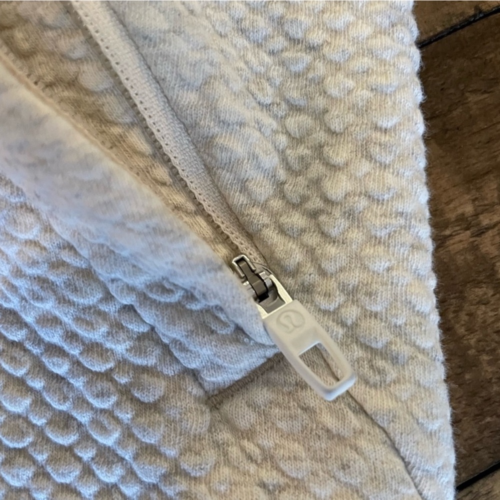 Lululemon At Ease Hoodie - Picture 9 of 9